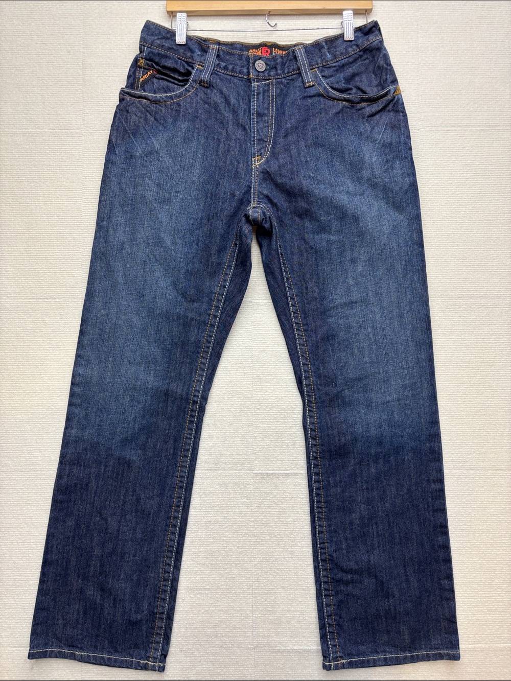 ARIAT | Men's Dark Blue Straight-Leg Jeans FR low rise m4 boot 33/32
